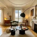 شقة Luxury Designer Notre-dame With Terrace *