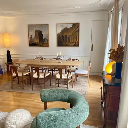 Appartement Luxury Designer Notre-dame With Terrace Parijs
