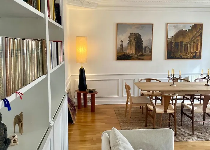 Appartement Luxury Designer Notre-dame With Terrace Parijs