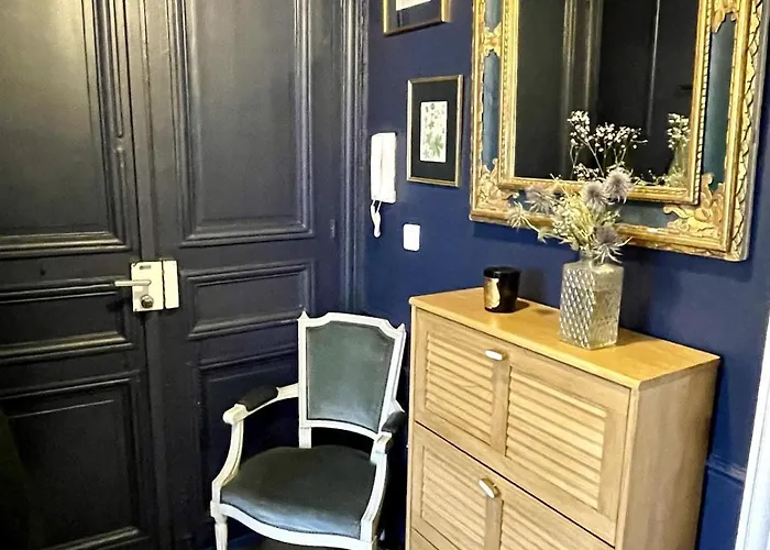 Appartement Luxury Designer Notre-dame With Terrace Parijs